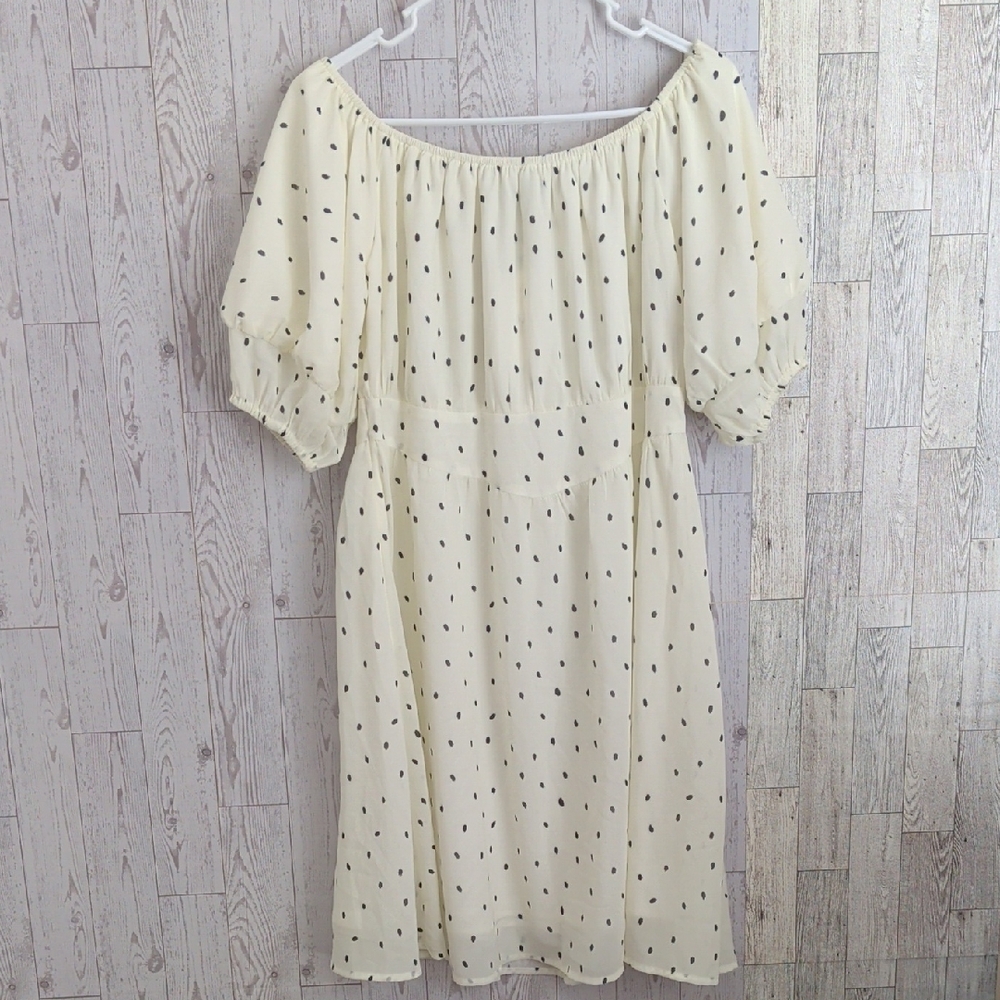 Off-Shoulder Cream Polka Dot Sundress